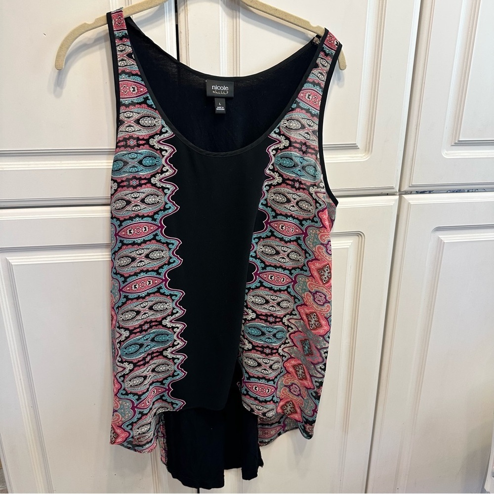 Nicole Miller Woman’s Black Multi color Paisley Panels sleeveless Top size L